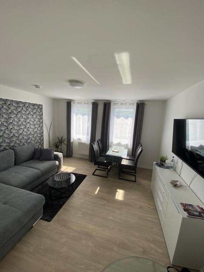 Schoene Ferienwohnung „Zum Glueck Tropical“ Eisenach Esterno foto