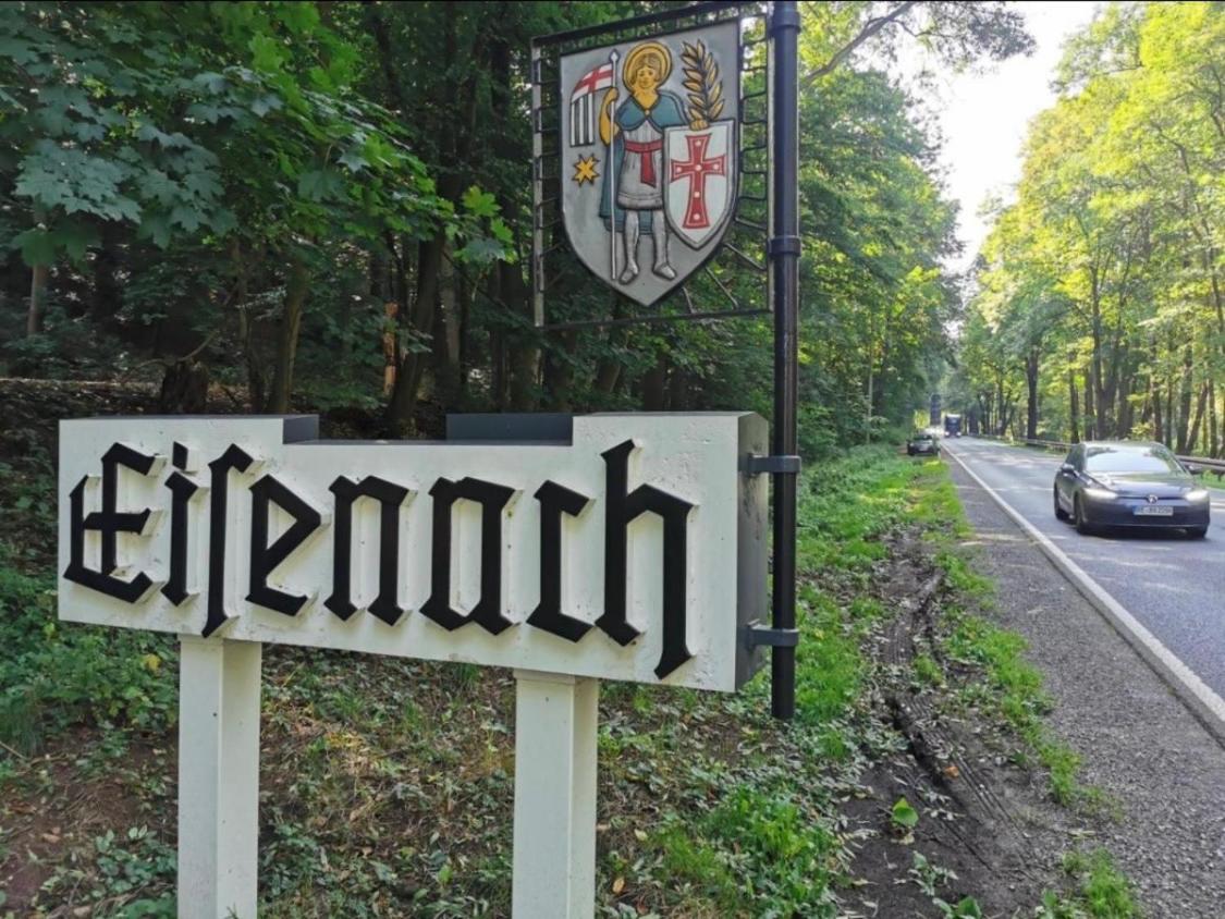 Schoene Ferienwohnung „Zum Glueck Tropical“ Eisenach Esterno foto